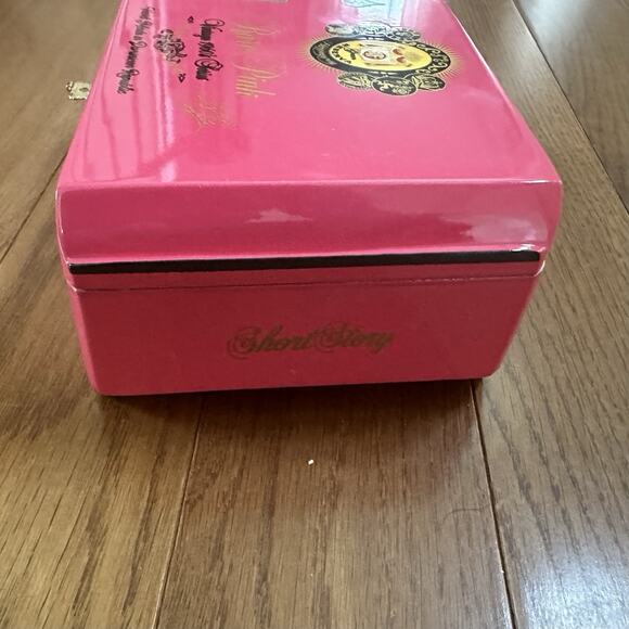 Arturo Fuente Rare Pink Signature Empty Wooden Cigar Box 7.25x5x2.5 - Picture 6 of 7